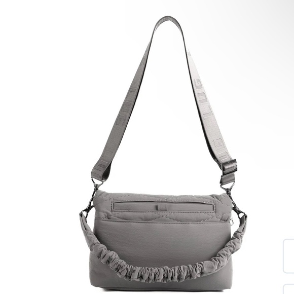 Lug Bina Cloud 
Crossbody Bag NWT🩶 Storm Gray - Picture 3 of 6